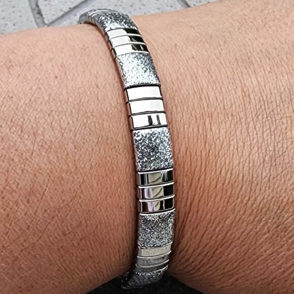 Milor Silver Tone Polished Glitter Stainless Steel Stretchy Link Bracelet - Picture 6 of 6